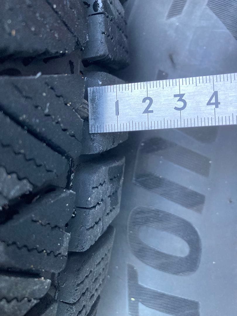 22年製 ブリザックDM-V3 265/70R17 社外アルミホイールセット