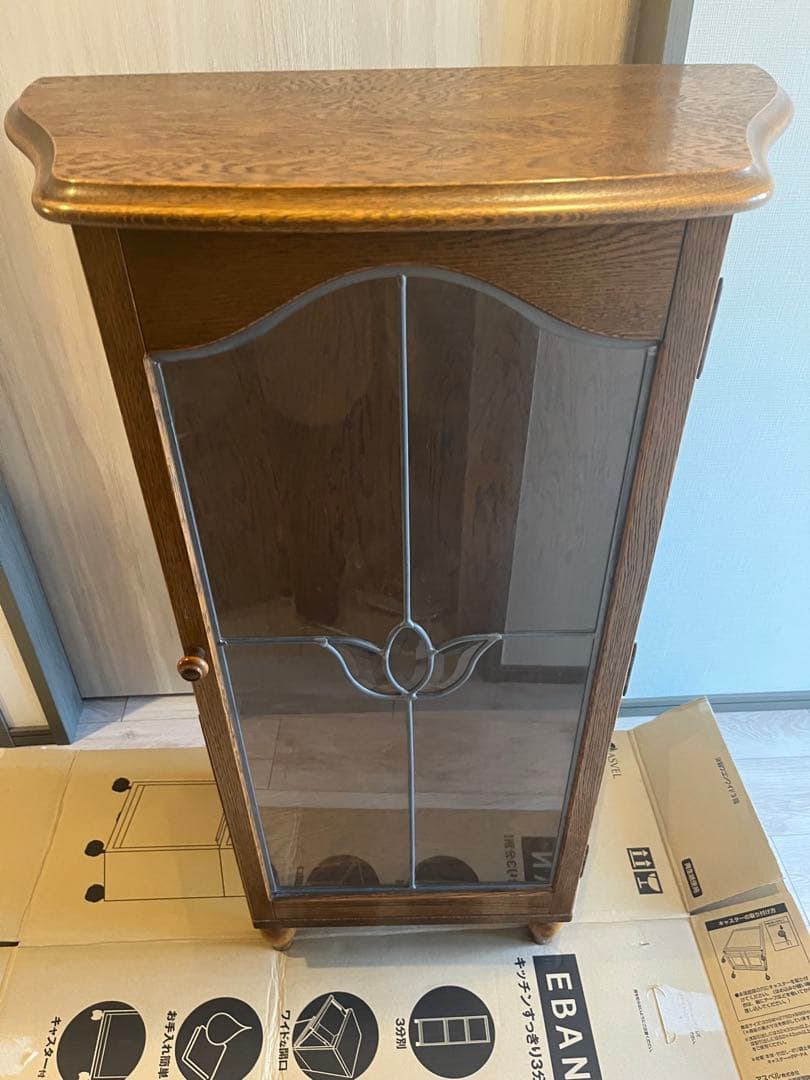 三越家具　ブルージュ Brugge ステンドグラス キャビネット オーク材 英国