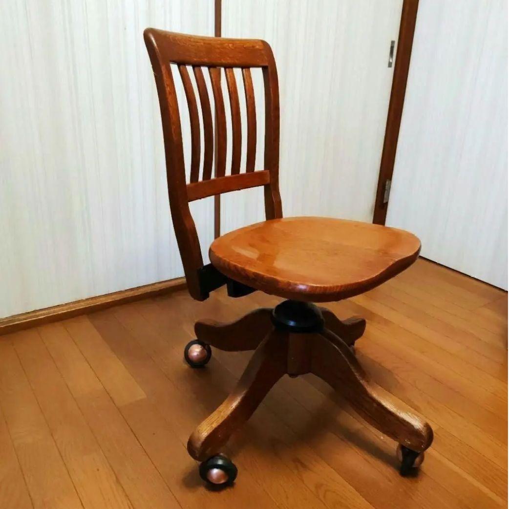 木製キャスター付き 回転式デスクチェア(ムートンチェアパッド付き)