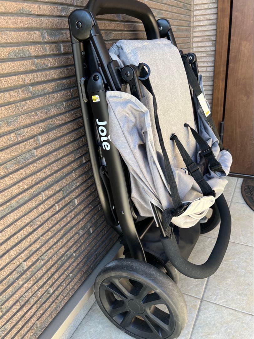 美品！Joie ベビーカー ライトトラックス E（グレーフランネル）