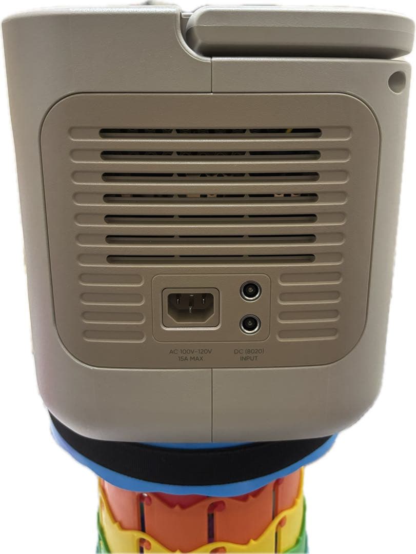 Jackery 1070Wh ポータブル電源　ベージュ色　バッグ付き。