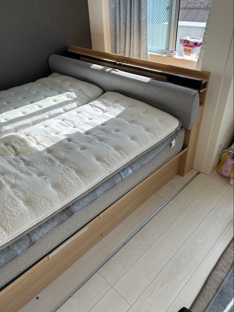 直接orエリア配送限定 ニトリ クイーン跳ね上げ式ベット Nスリープマットレス