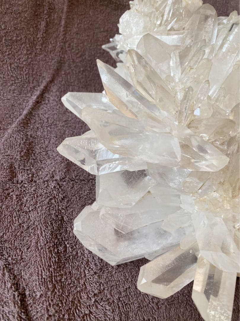 重量11.5kgブラジル産特大水晶クラスター