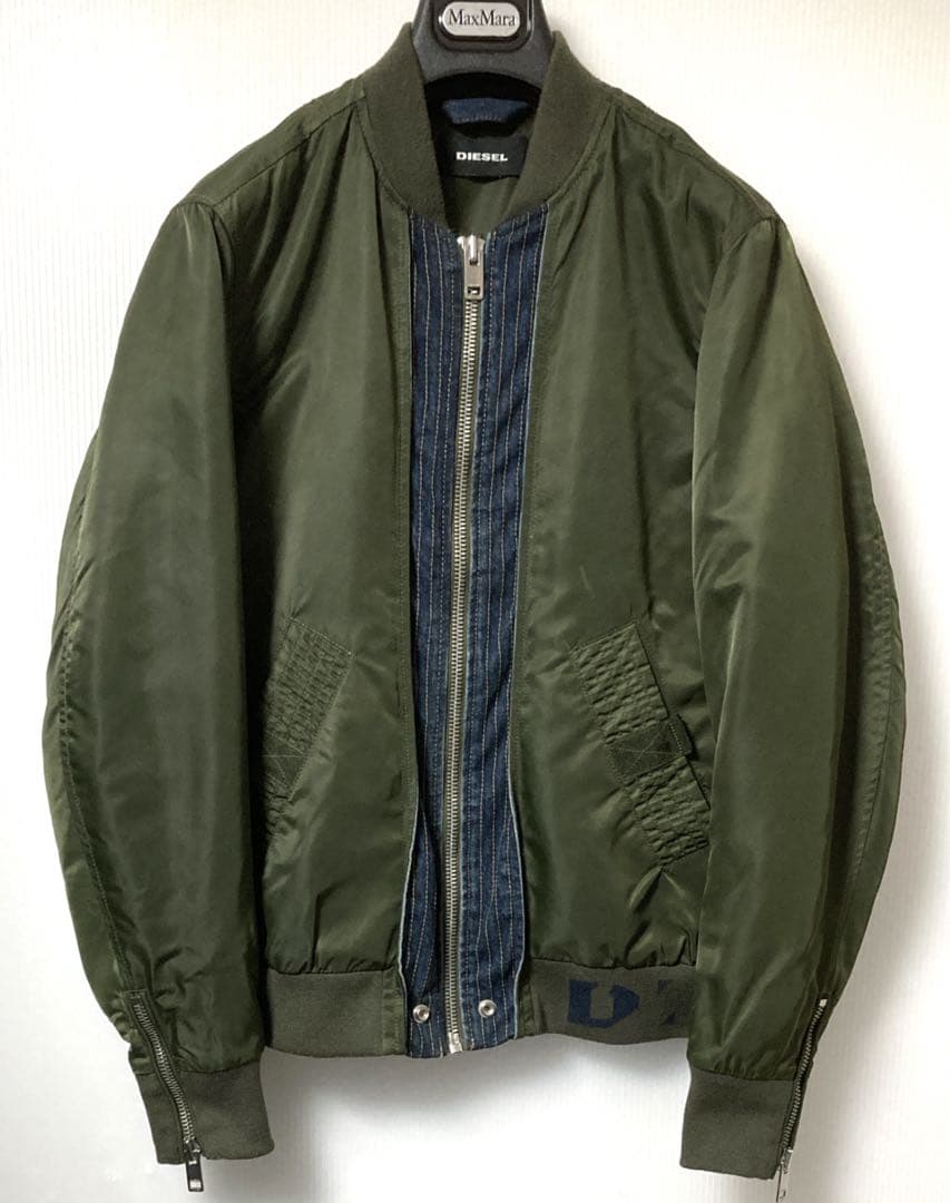 DIESEL 定価 約6万円 内側キルティング MA-1 表記サイズM