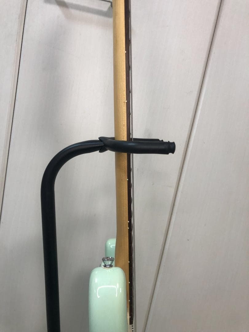 Fender Squier ストラトキャスター ギグバッグ付き