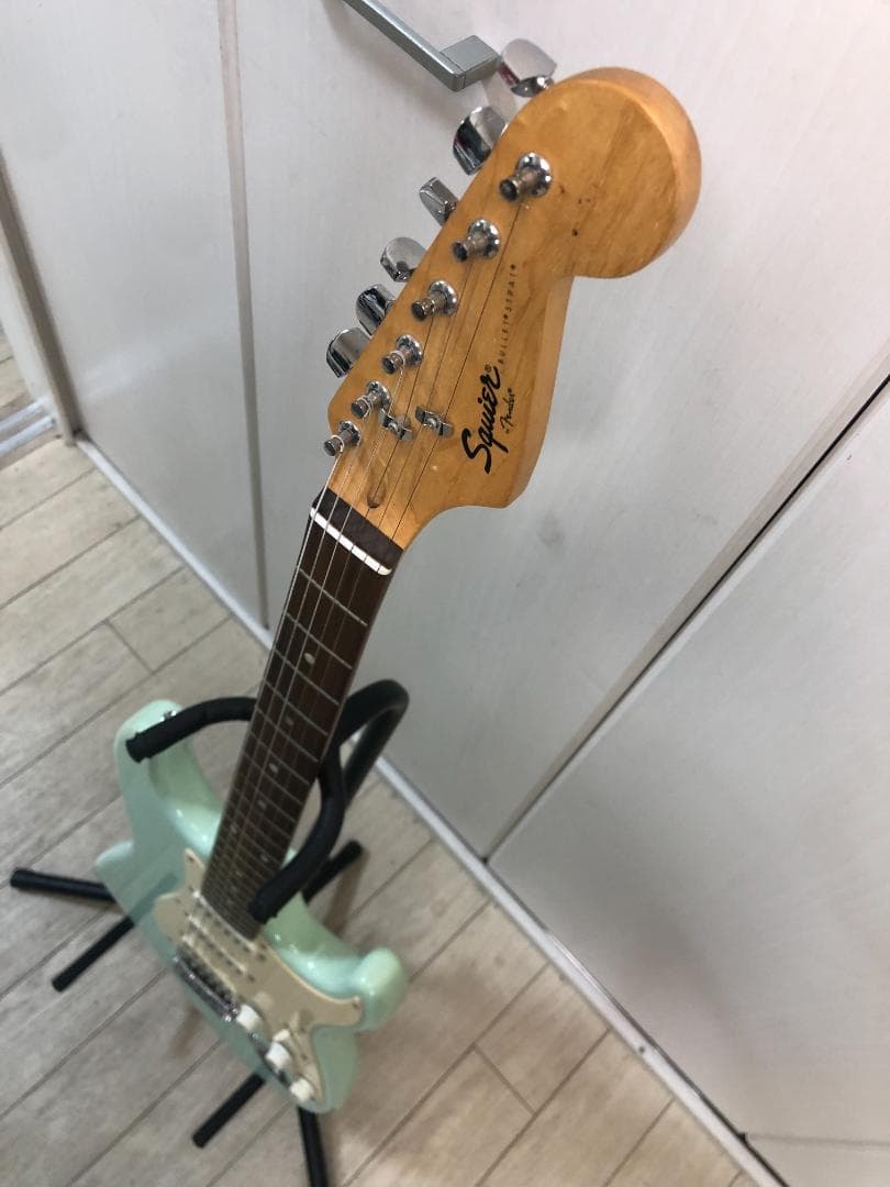 Fender Squier ストラトキャスター ギグバッグ付き