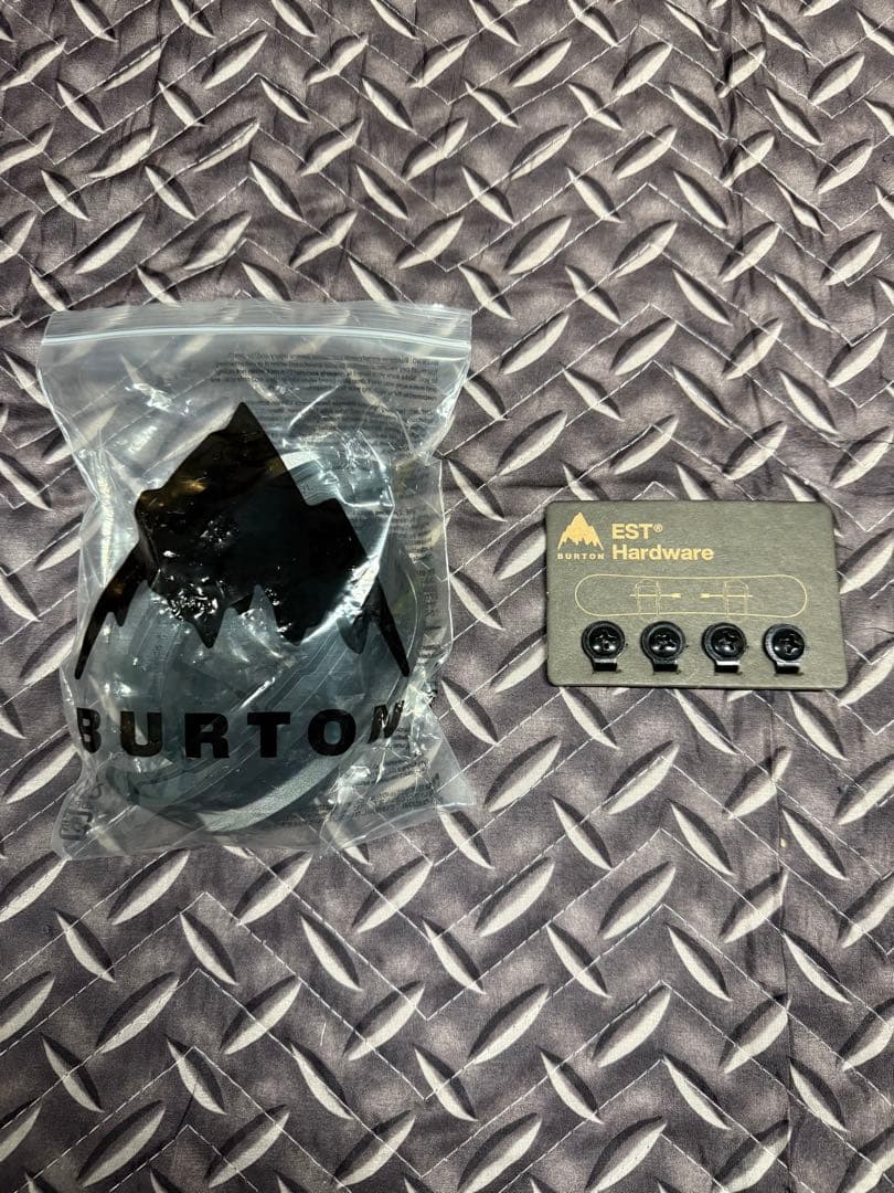 22-23 BURTON X EST Mサイズ