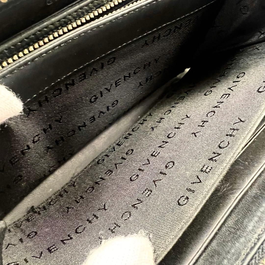 GIVENCHY ラウンドファスナー ブラック メンズ 長財布 8208