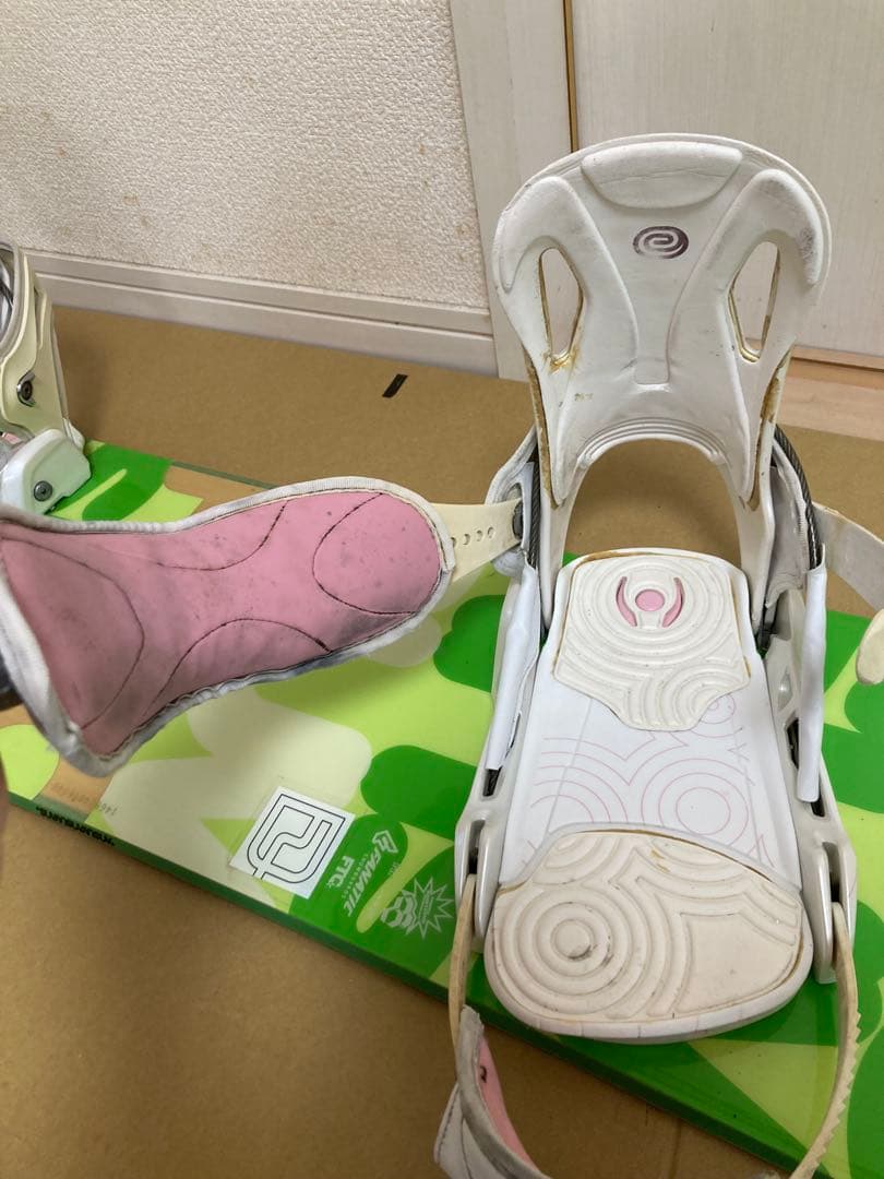 FANATIC スノーボード146cm サロモンビンディングM 24cmブーツ