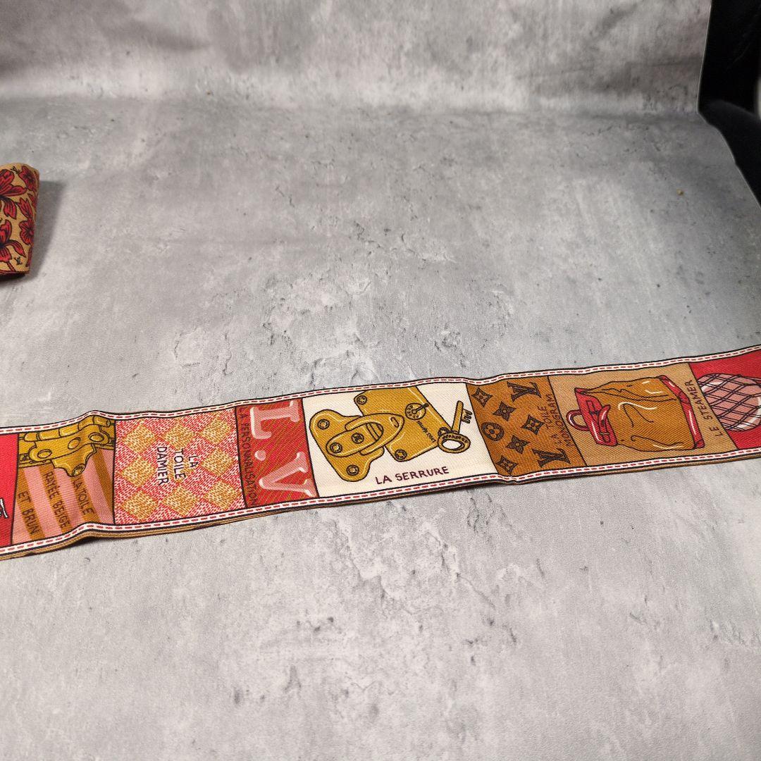 LOUIS VUITTON レッド マルチカラー スカーフ シルク100%