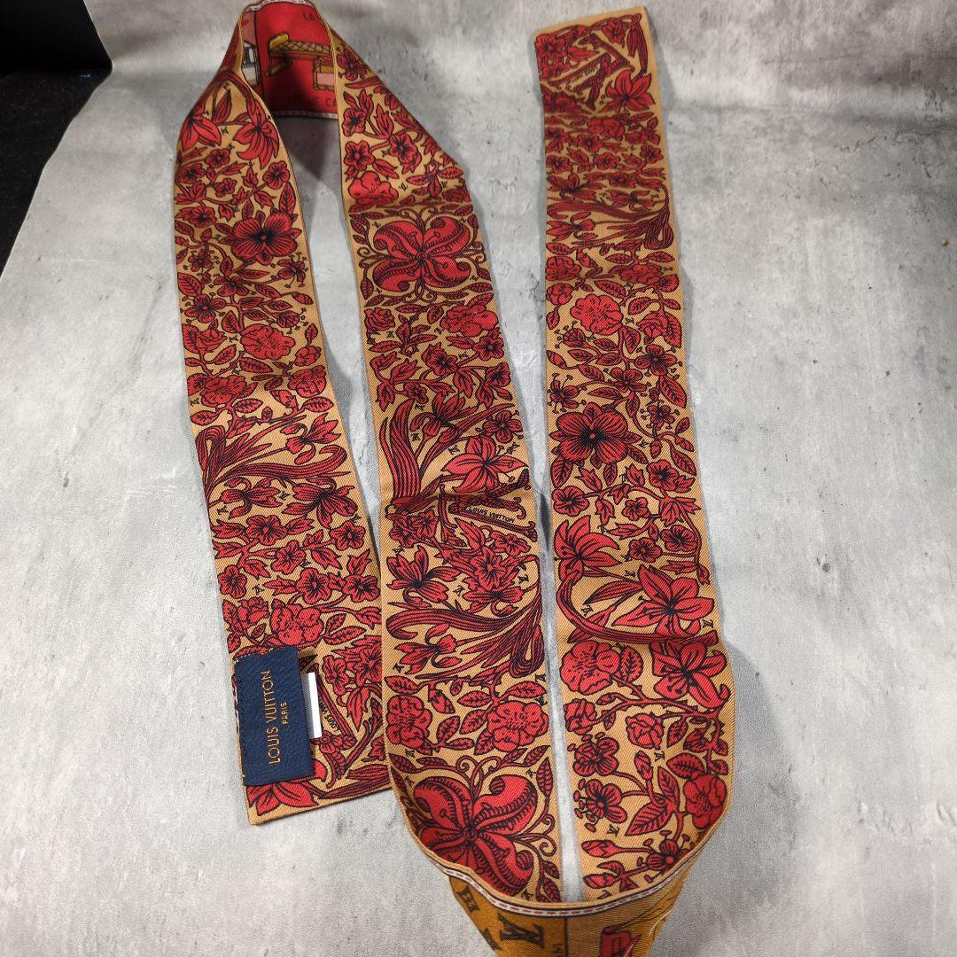 LOUIS VUITTON レッド マルチカラー スカーフ シルク100%