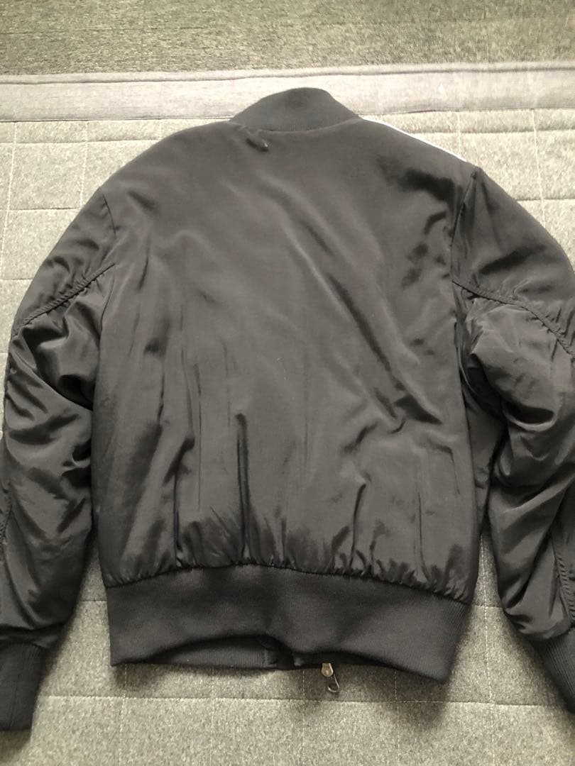 美品 adidas Originals JD3743 ボンバージャケットMA1黒
