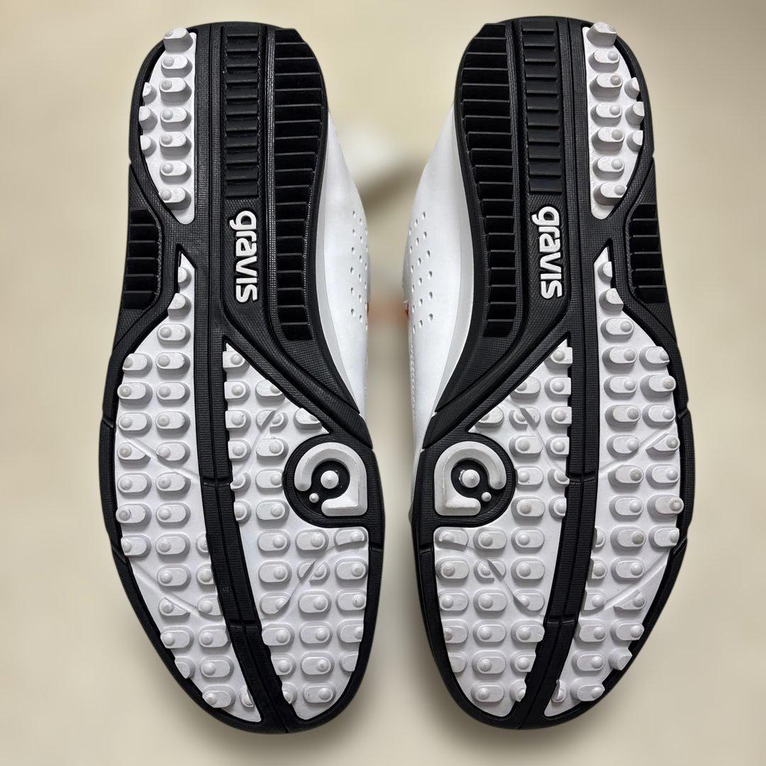 【新品未使用】グラビススパイクレス ゴルフシューズ27㎝