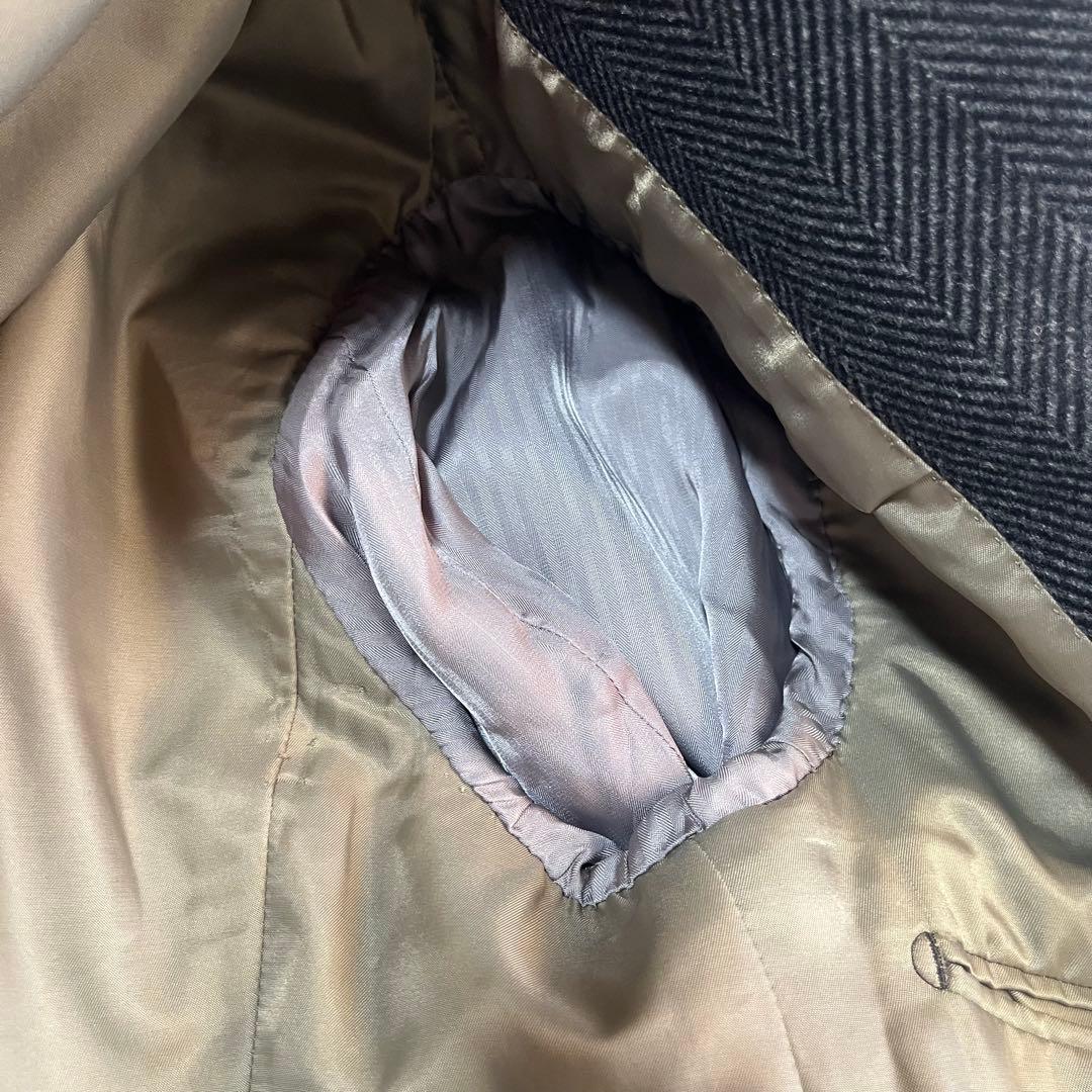 美品　麻布テーラー　カシミヤ混　ダブルチェスターコート　ヘリンボーン柄