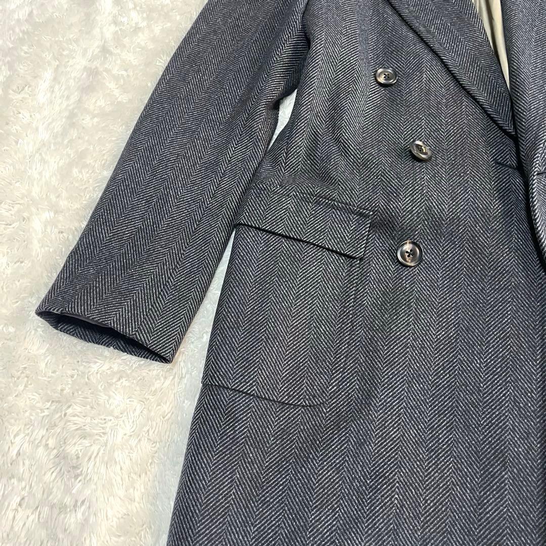 美品　麻布テーラー　カシミヤ混　ダブルチェスターコート　ヘリンボーン柄