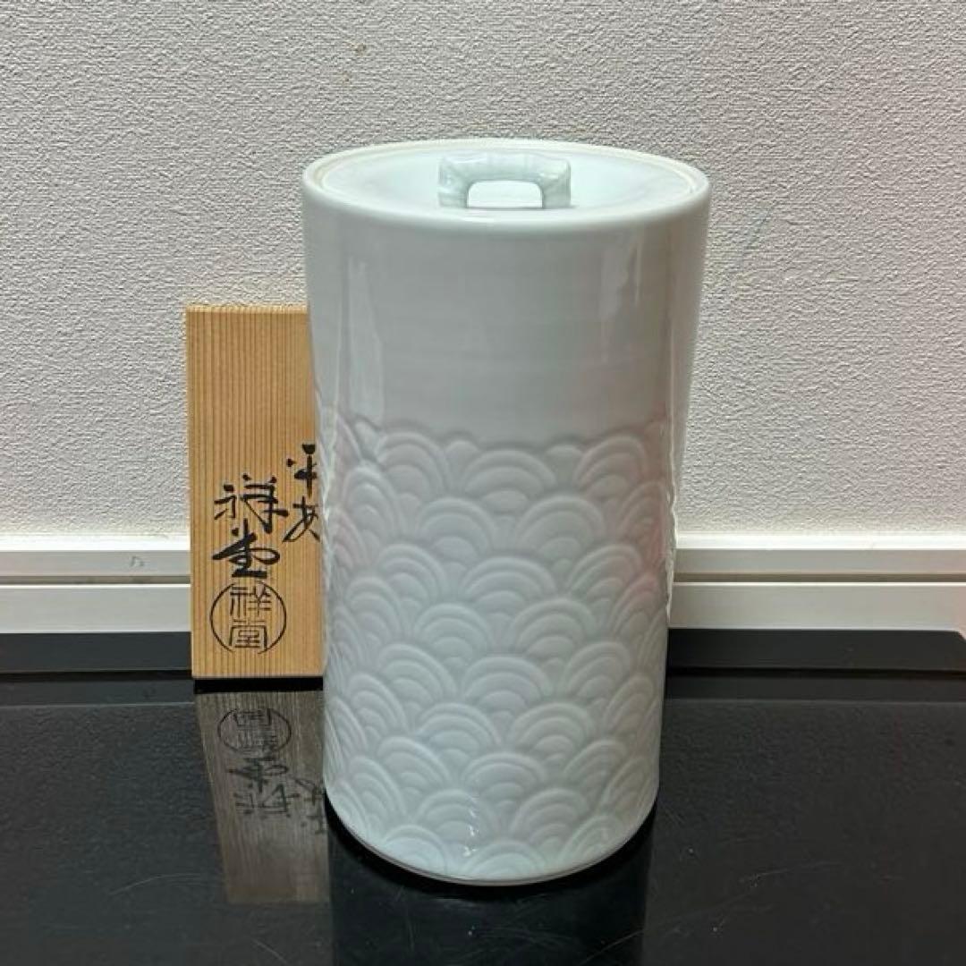 白磁彫刻細水指　茶道具懐石茶箱鵬雲斎坐忘斎淡々斎即中斎而妙斎棗水指茶碗香合棗