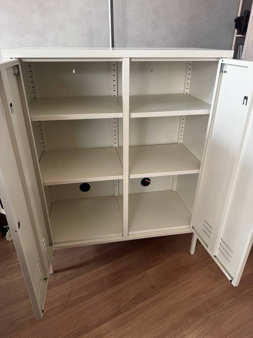 mustard スチールキャビネット 2ドア（値引き交渉OK）