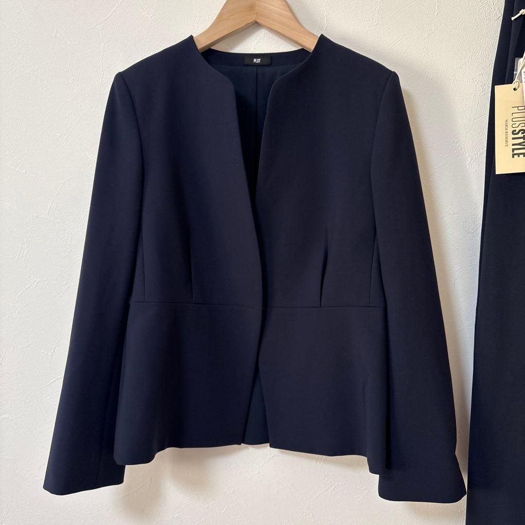 プラステ　【新品】　ウォームリザーブ　パンツセットアップ　ネイビー