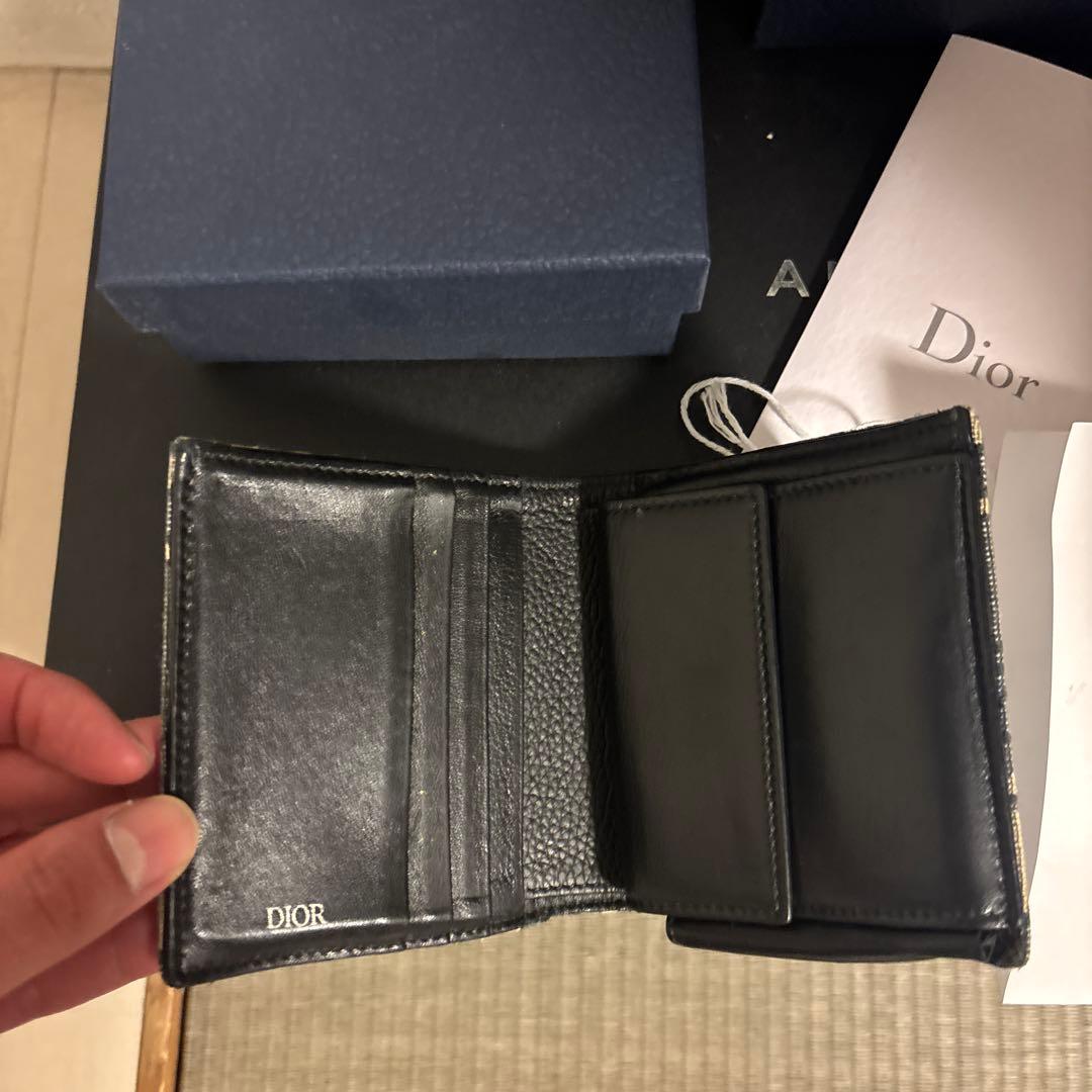 DIORオブリーク二つ折り財布