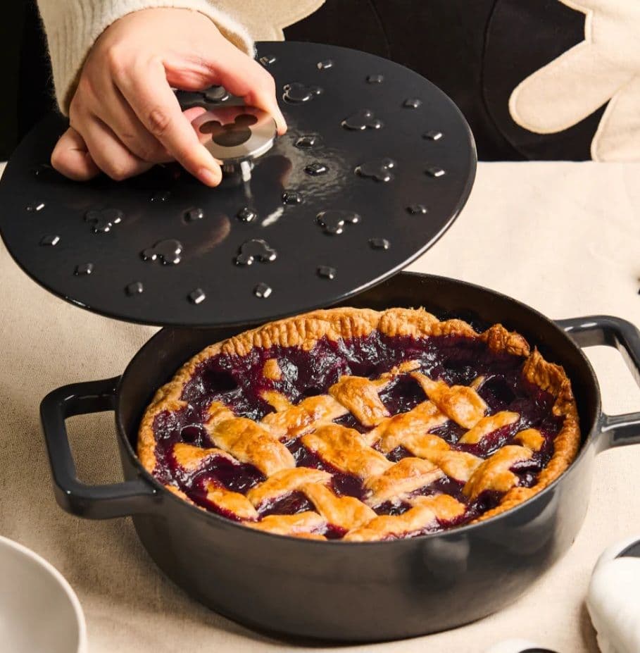 MEYER マイヤーキャストアイアン　キャセロール　ディズニー