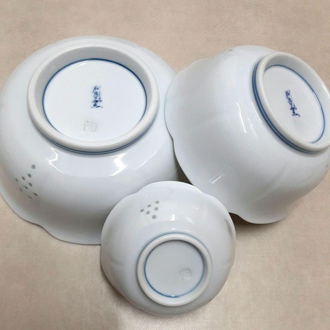 透かし彫り食器セット　葡萄柄　計56点