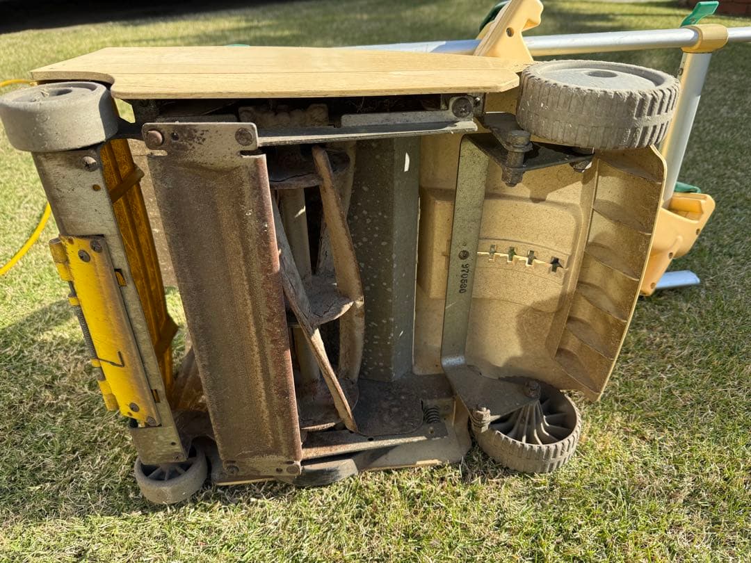 National EY2271 電動芝刈り機