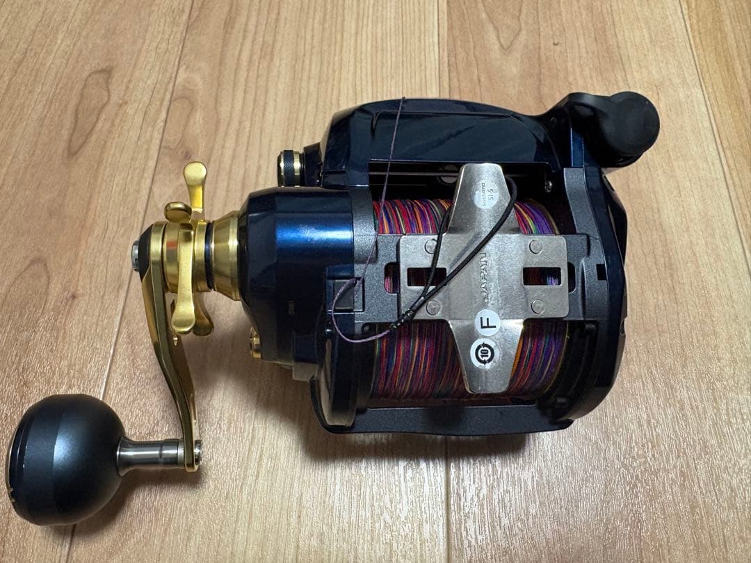 今月のみ大特価❣️新古品❣️シマノ ビーストマスター6000 PE8-600付き