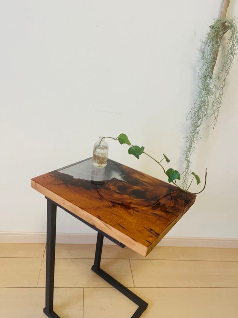 屋久杉　レジンテーブル　サイドテーブル　ソファテーブル