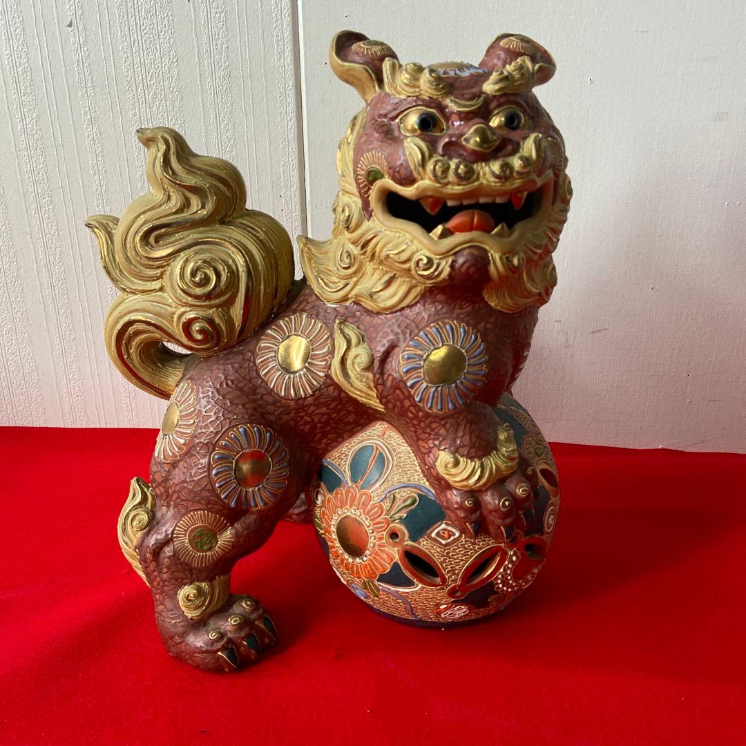 九谷焼 玉獅子 一対 レッド×ゴールド 魔除け 置物　e1158-A