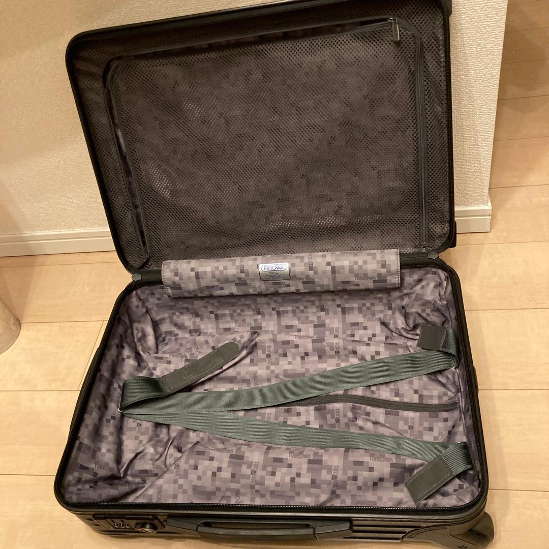 RIMOWA 2輪キャリーケース SALSAネイビー 33L 機内持ち込み可