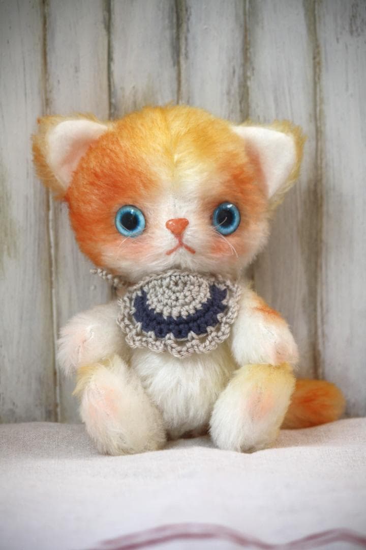 訳あり　アートドール　ハンドメイド　テディベア　三毛猫　ぬいぐるみ