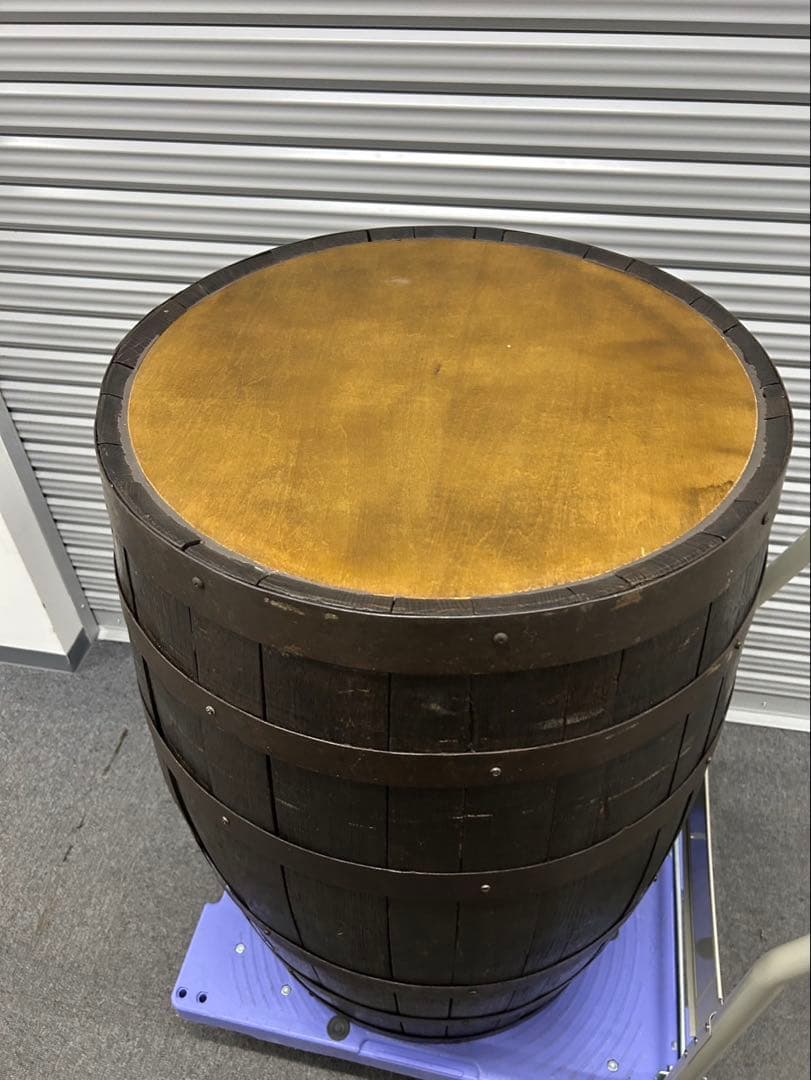 木製 樽型 バレル什器 店舗用 ディスプレイテーブル　ワイン樽