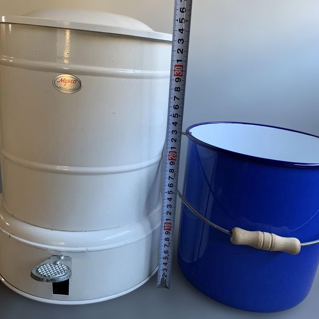 【未使用】【レトロ】マツヨシ　足踏汚物投入器　ペダル式　ゴミ箱　汚物缶