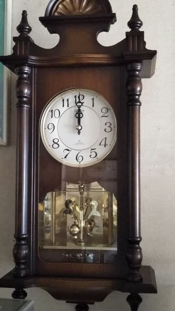 掛け時計  稼働中