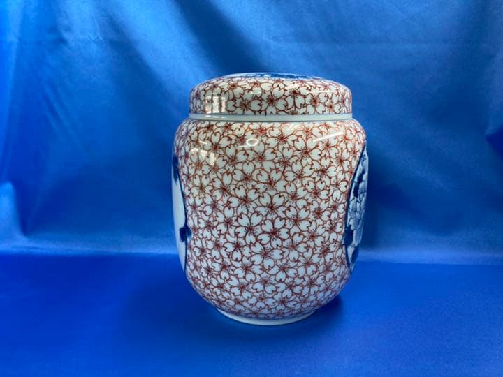 【総手書き・１点もの】有田焼　骨壷　桜と牡丹　6寸