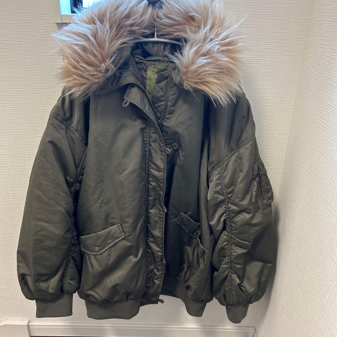 オリーブグリーン フライトジャケット n2b 短丈