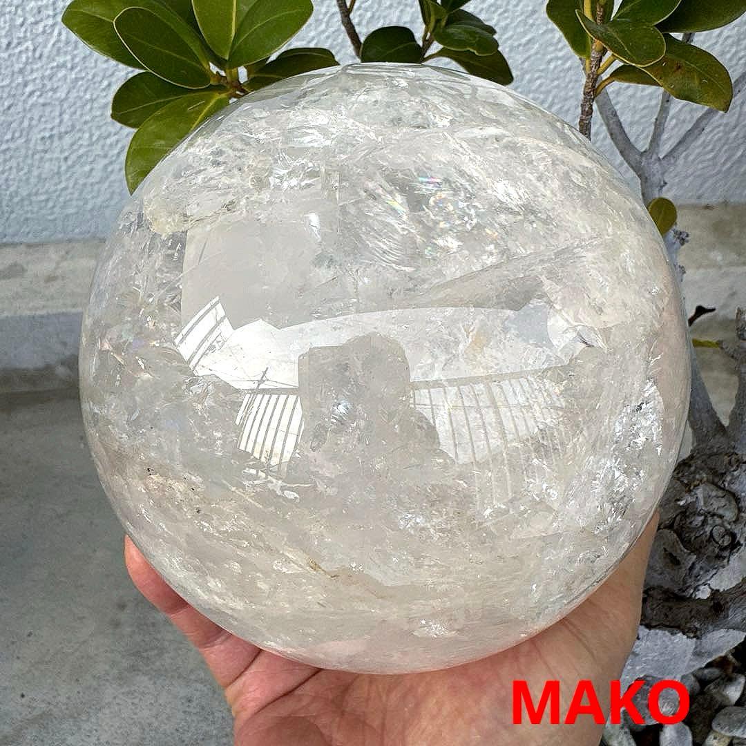 M1597☆水晶丸玉138mm 3.4Kg☆天然石　原石