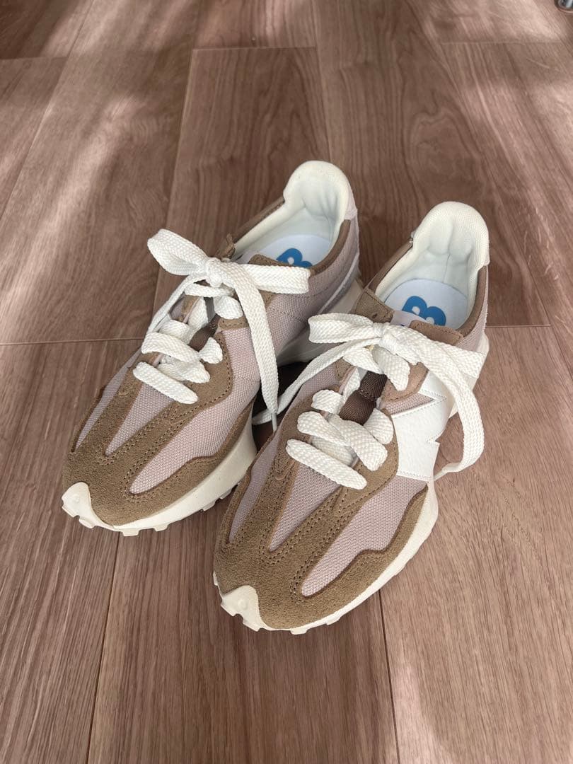 新品New Balance U327CH 23.5cm