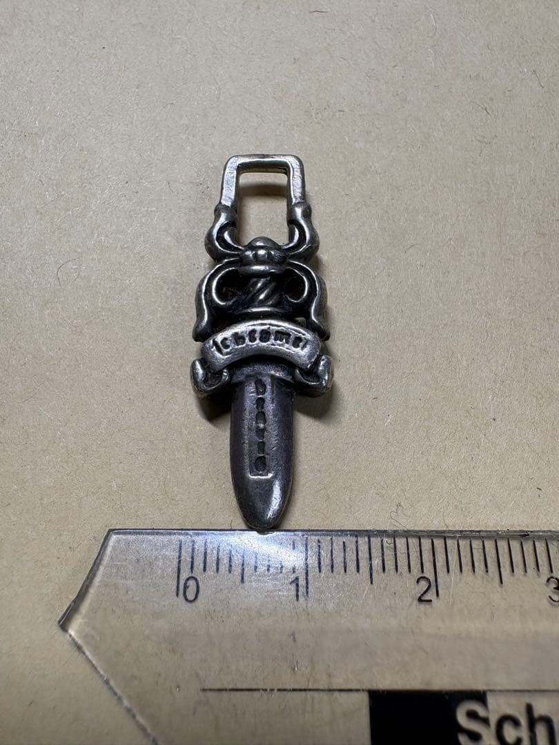 クロムハーツ ダガー チャーム