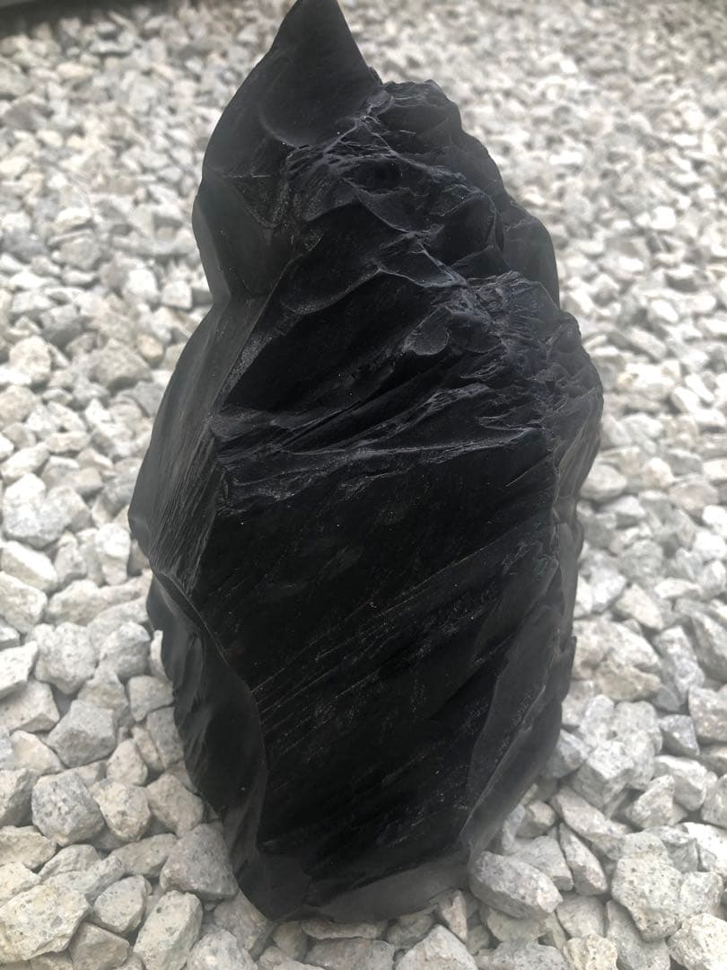水石　鑑賞石　自然石　黒石