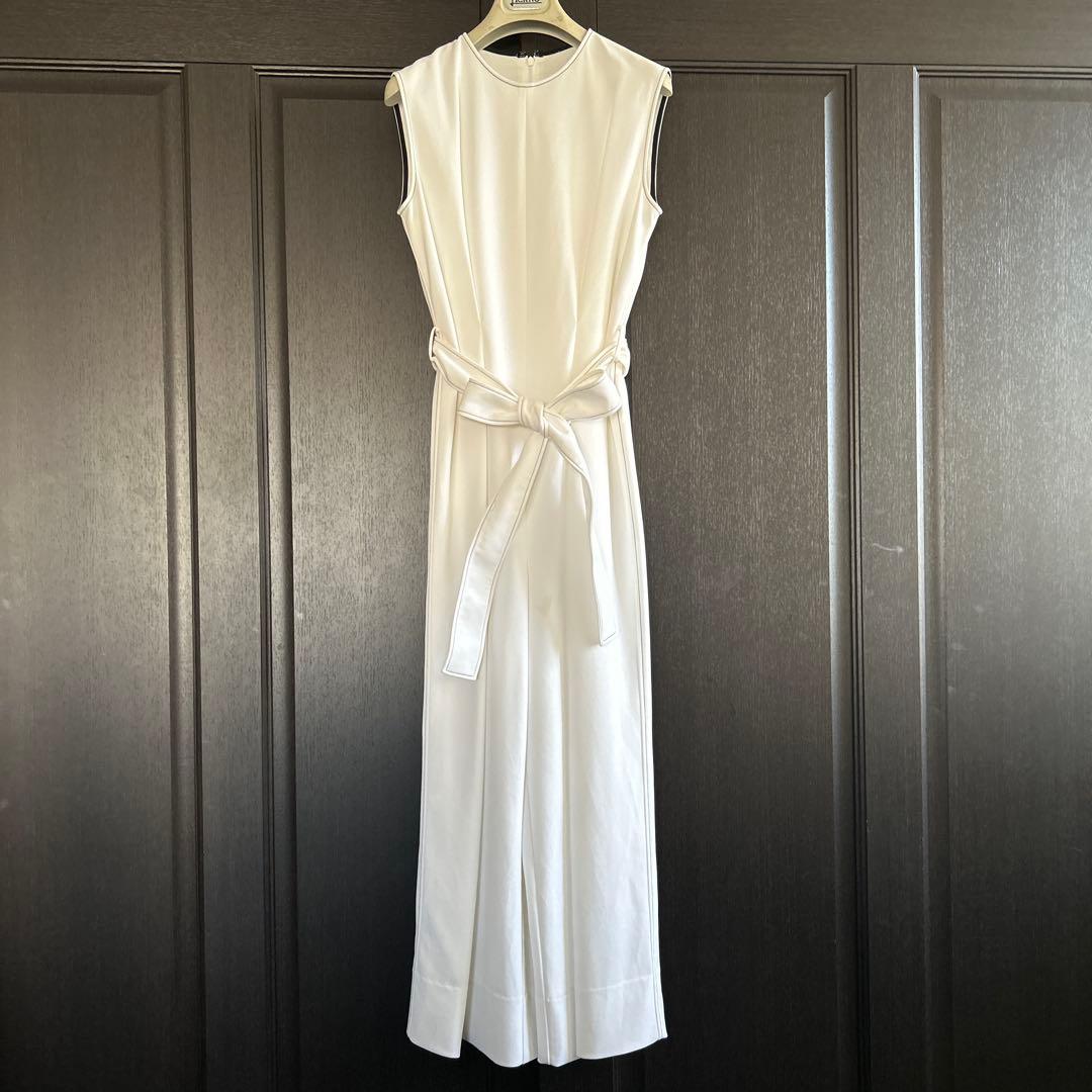 エストネーション　ノースリーブオールインワン