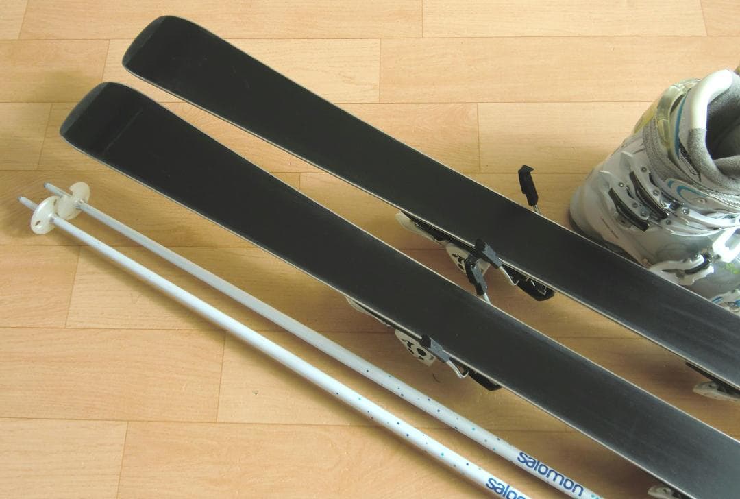 ■■送料無料■サロモン■女性用スキーセット■板151靴24-24.5■メンテ付■