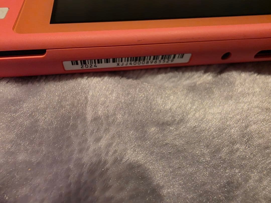 Switch ライト コーラル 2024