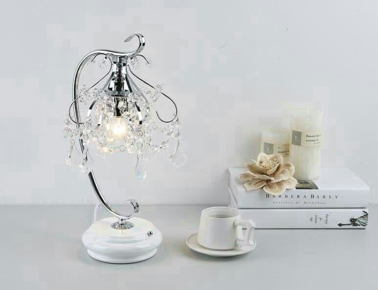 卓上スタンド クリスタル電気スタンド寝室照明クリエイティブ