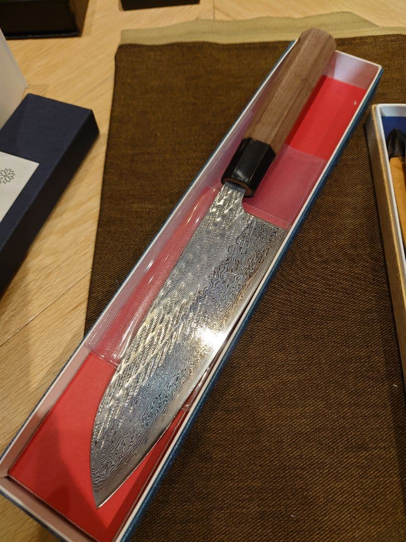 三徳包丁 175mm ダマスカス 八角紫檀 未使用品
