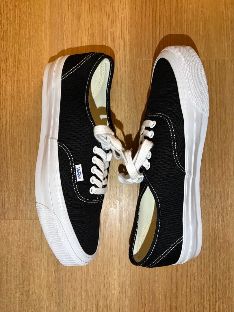 VANS PREMIUM AUTHENTIC（プレミアム オーセンティック）28