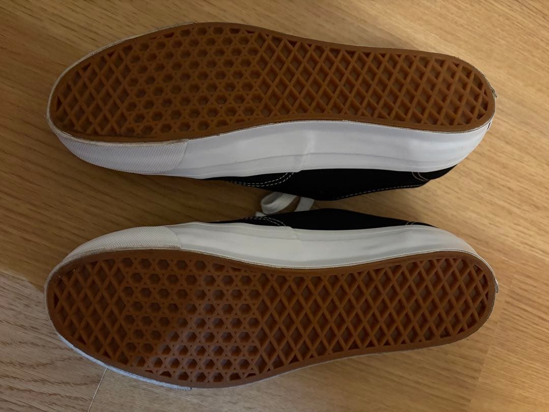 VANS PREMIUM AUTHENTIC（プレミアム オーセンティック）28