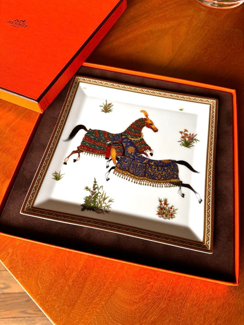 【未使用】HERMES エルメス シュヴァルドリアン 角皿