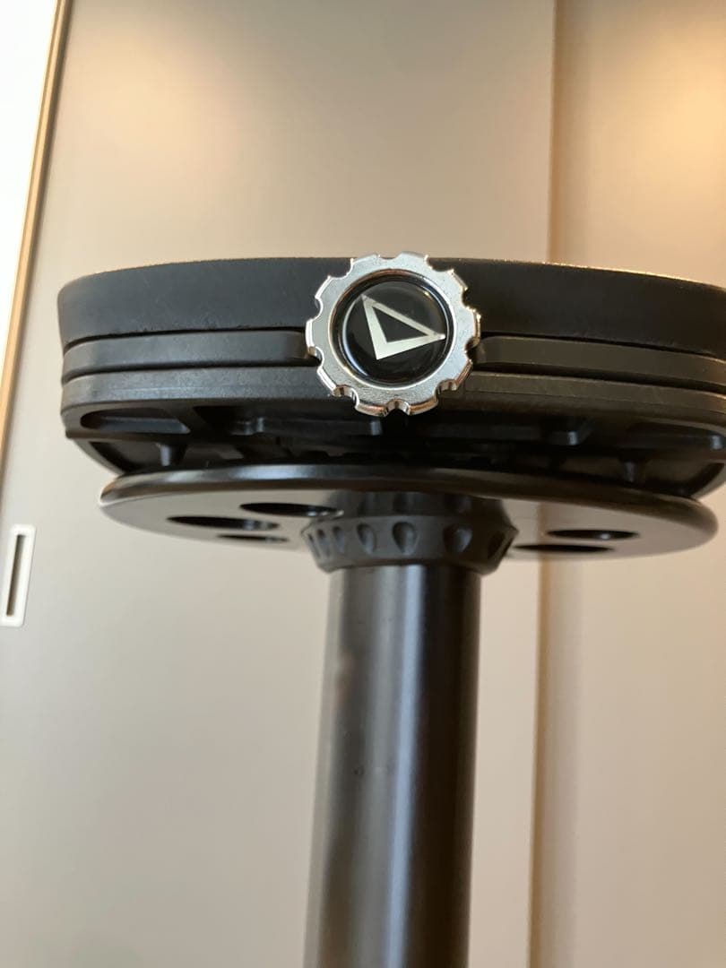 ULTIMATE MS-100B スタジオモニター スピーカースタンド（2本組）