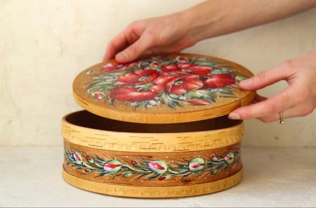 ロシア雑貨☆白樺べレスタ『スカーレット・ポピー』ラウンド収納boxマトリョーシカ